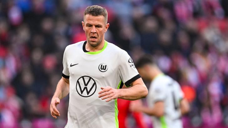 Wolfsburg defender Denis Vavro